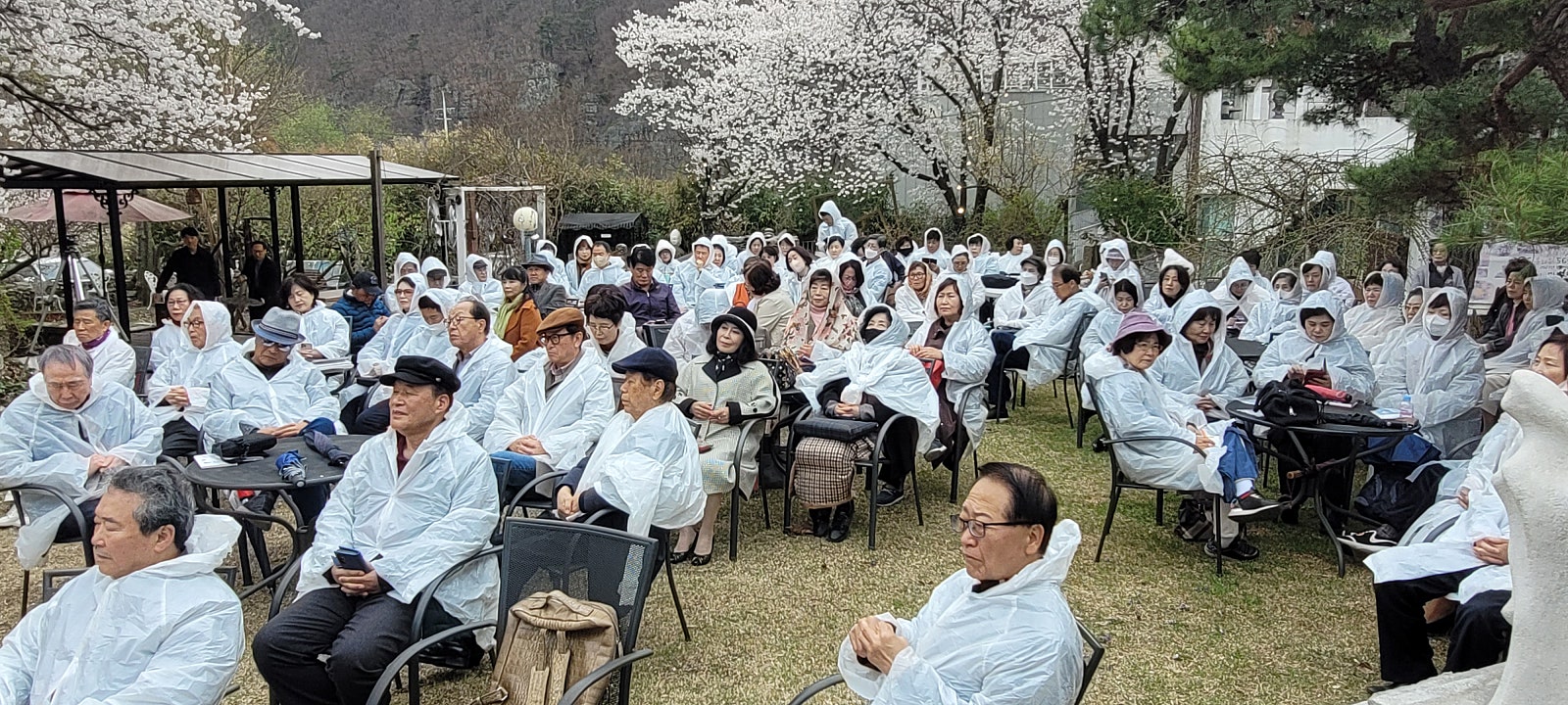 들풀시조문학관-빗꽃시조강연.jpg